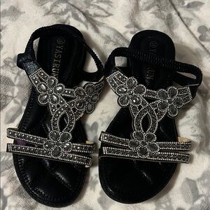 NWOT Rhinestone Sandals